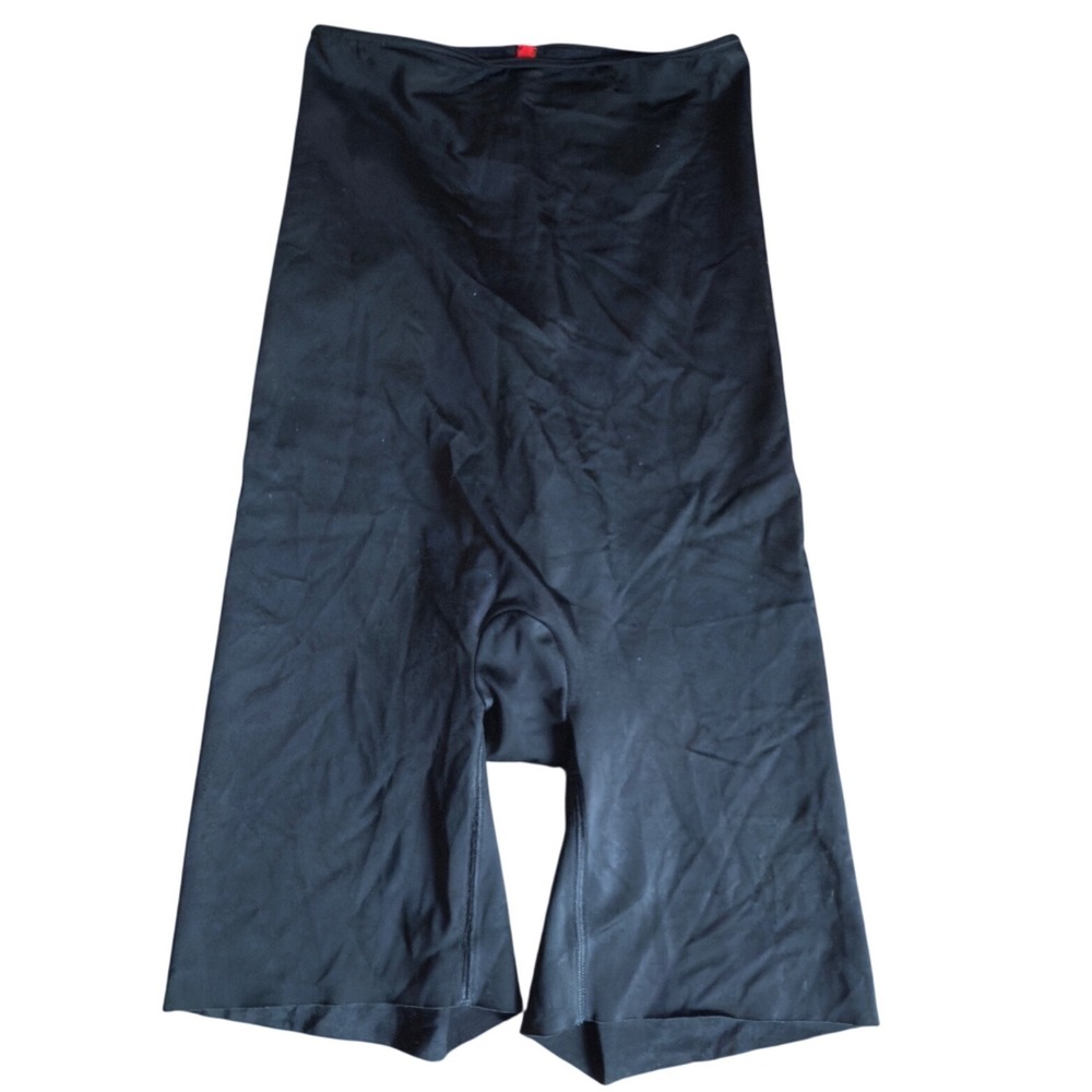 SPANX‎ Slimplicity High-Waisted Mid-Thigh Shaper Shorts Black Seamless Medium